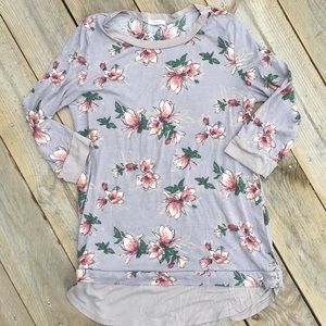 12pm by Mon Ami Floral Size L